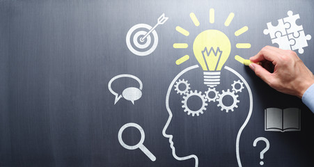 六年级上册第六单元英语42页的公告栏怎么读