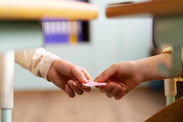 什么是冤亲债主