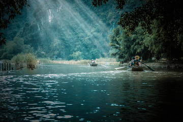 幼儿园小班科学实验教案详案《花儿妙用多》